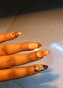 Presson Nails