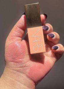 NARS Afterglow Liquid Blush Behave
