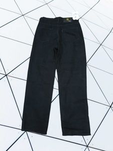 CD-100 Size 28 Straight Jeans