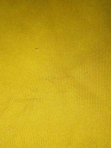 Stylish Yellow Basic T-Shirt – Second Hand