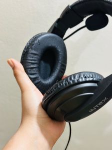 INTEX HEADPHONE