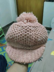 Cute Knitted Beanie with Pom Po