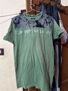 PepeJeans tshirt And Trouser
