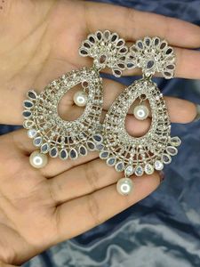 Gorgeous Pearl Earrings🤍