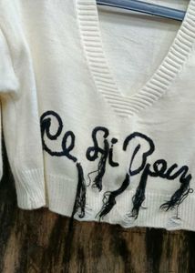 Cute Cropped V-Neck Sweater