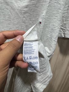 Tommy Hilfiger V-Neck TShirt