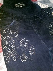 Denim Dangrees With Stones For 8-10 Year Girl