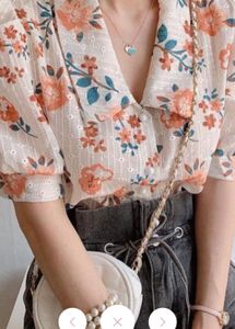 Susan Floral Blouse
