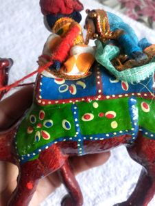 Handcrafted Camel Showpiece
