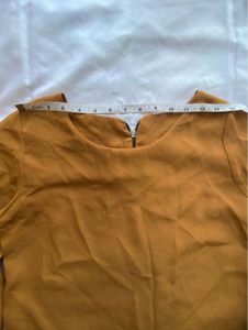 Elegant Mustard Top
