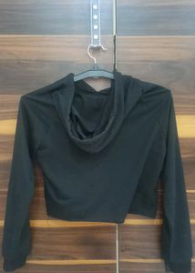 Black Brooklyn Crop Top Hoodie