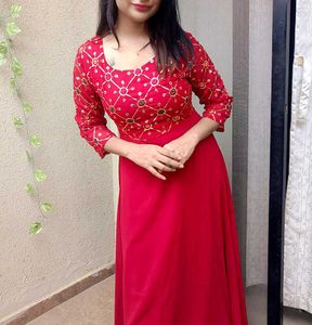 Red Embroidered Kurta