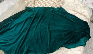 Elegant Green Velvet Dress