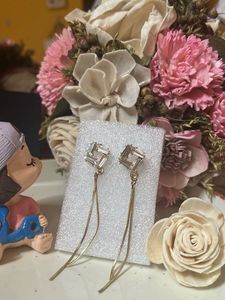 Dangling Rhinestone Earrings