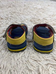 Shoe For 2/3 Yrs Kid In A Very Good Condition