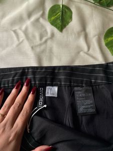 BlackPink X H&amp;M striped Skirt