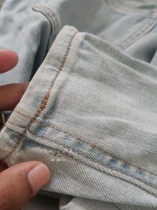 H&amp;M Light Wash Denim Jeans