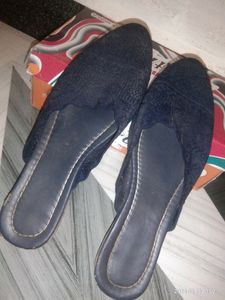 Pakistani Juty
