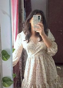 Floral Print Dress🌸🌺👗