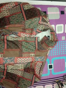 Patterned Top , cropped shirt