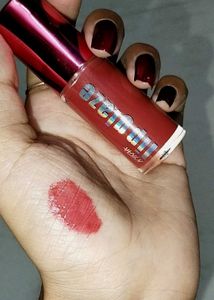NYKAA HD Matte Kiss Lipstick