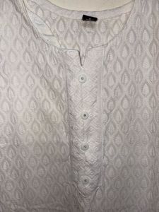 Chikankari Kurti