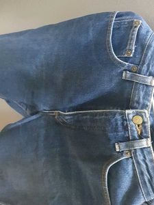 Vintage High-Waisted Jeans