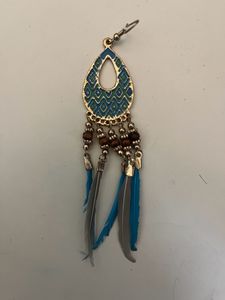Earrings ✨🪶
