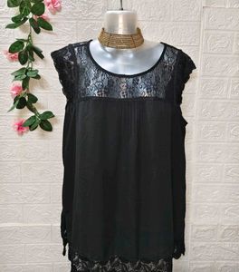 Size L 🎁Buy 2 Get 1 Free 🎁Lace Detail Top