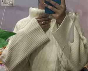 Cream Turtleneck Knit Sweater🩷🫂🌸💕❤️🧡