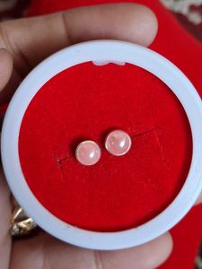 Beautiful New Pearl Studs