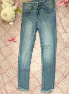 Light Blue High-Waisted Frayed Hem Skinny Je