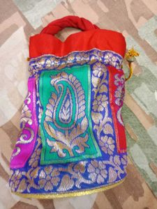 Ethnic Pouch