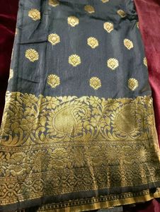 💥🆕️ Grey Banarasi Style Woven Resham Saree