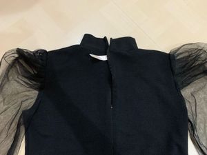 Price Reduced Women’s Top Black