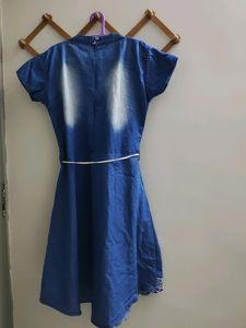 Blue Dress With Tieable Knot