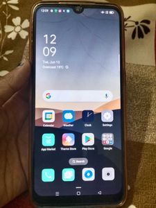 Oppo F15 Black Colour 4 / 128 GB Storage
