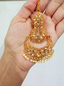 Earnings And Mang Tika Set With Hand Bracelet