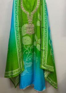 bandhani print New suit