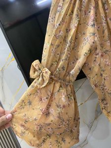 Women Tops