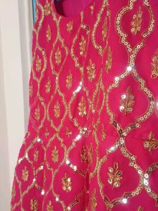 Pink &amp; Gold Embellished Kurta