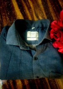 Black shirt little bit use but best for daily base