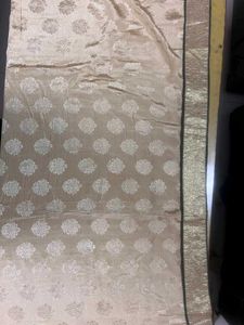 Elegant Black &amp; Gold Saree