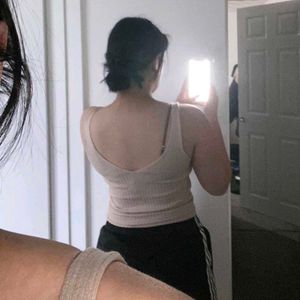 H&amp;m Ribbed V-Neck Tank Top