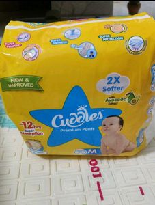 Cuddles Premium Pants Diapers - Size M