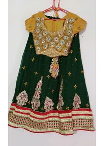Sale Price Lahenga Choli 💛💚For Navratri