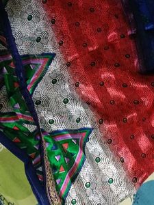 Floral Pattern Saree With Blouse