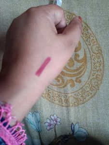 Mars Won&#39;t Smudge Cryon Lipstick