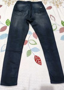 Black Lightly Washed Jeans For Girls