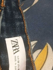 Zara Jeans